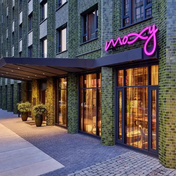 Moxy Cologne Muelheim，位于科隆的酒店