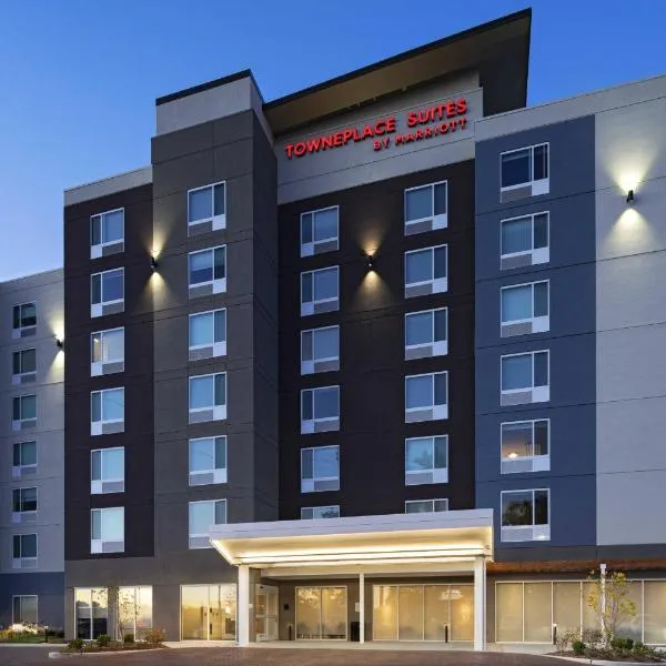 TownePlace Suites by Marriott Brentwood，位于Kirkwood的酒店