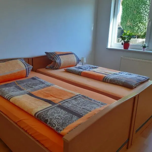 Thüringer Zimmer，位于苏尔的酒店