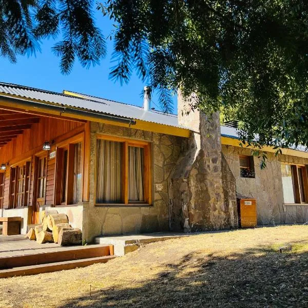 Fly Fishing Cabin, Great Views，位于胡宁德洛斯安第斯的酒店