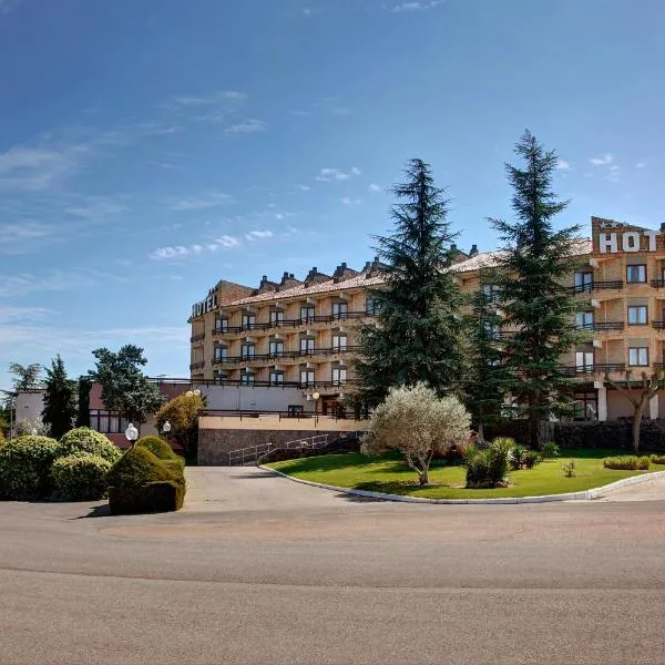 桑乔莱米雷斯国王酒店，位于Fonz的酒店