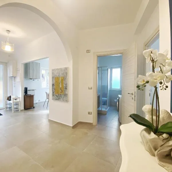 COMFORTABLE SEA HOLIDAYS AND WALKS，位于莫内利亚的酒店