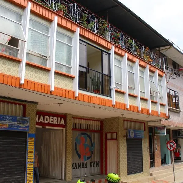 Hotel Paucura，位于Aguadas的酒店