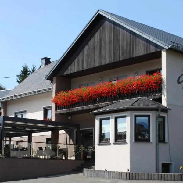 热梅尔宾馆，位于Waxweiler的酒店
