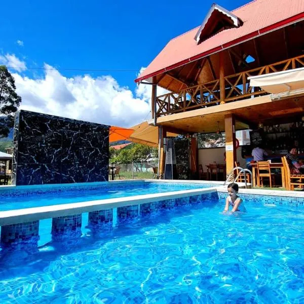 Hospedajes & Cabañas Tunki Lodge，位于Chontabamba的酒店