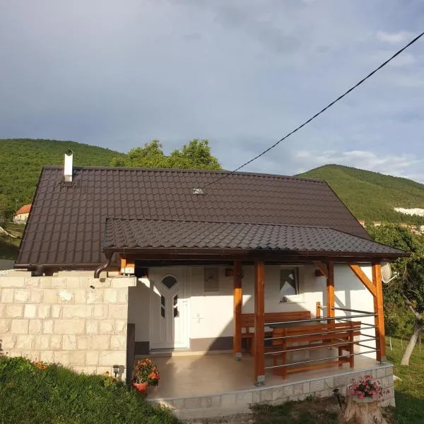 Kuća za odmor Ravančić，位于Proslapska Planina的酒店