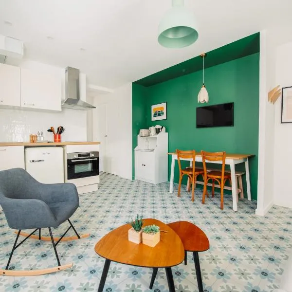 Casita - Comme une petite maison - Parking gratuit，位于瓦朗斯的酒店