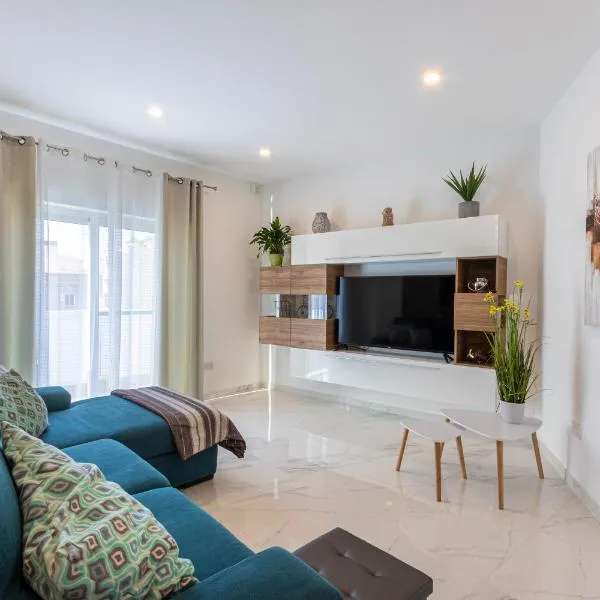 H2 -Modern and Spacious 3 Bedroom Apartment，位于San Ġwann的酒店