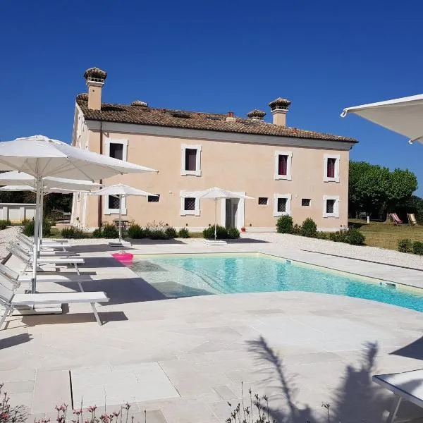 Villa Montefiore Country Resort，位于Borghetto的酒店