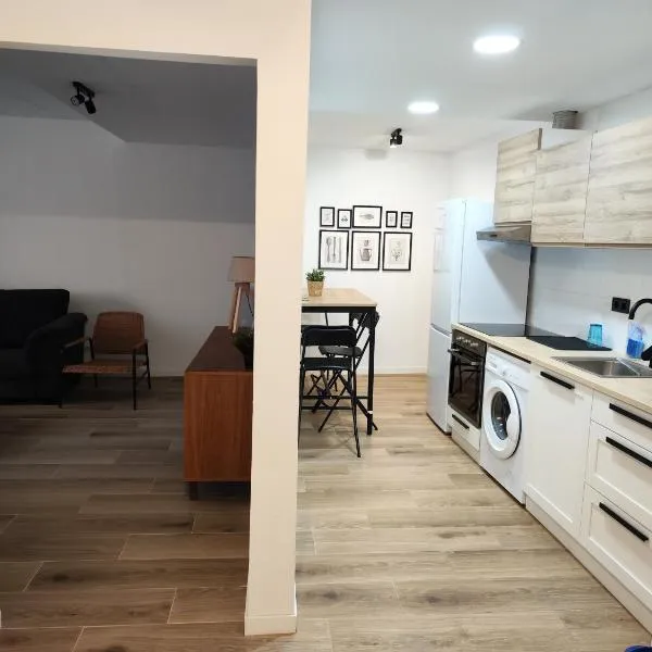 BOUTIQUE 1 Apartment AVE Centro Lleida，位于Almenar的酒店