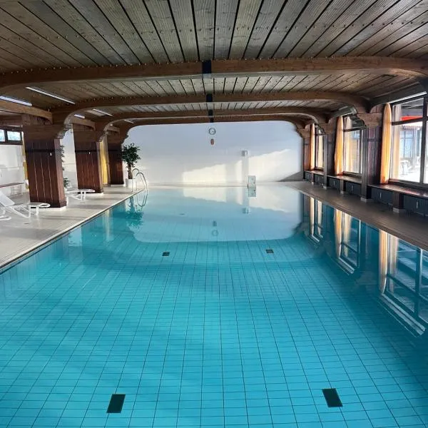 Apartment Annis Panoramablick Pool Sauna Tennis，位于Obertal的酒店