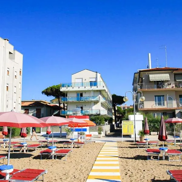 Jesolo Sun Beach House - Host Solution，位于利多迪耶索罗的酒店