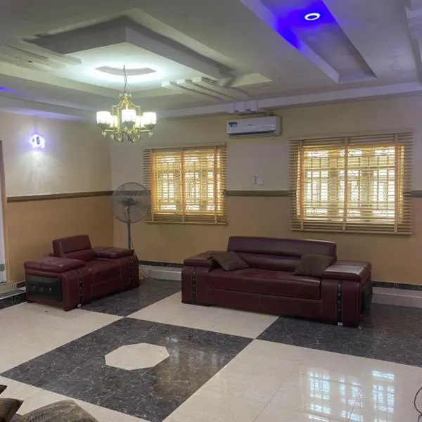 S&Y Apartment,位于Ilesa的酒店