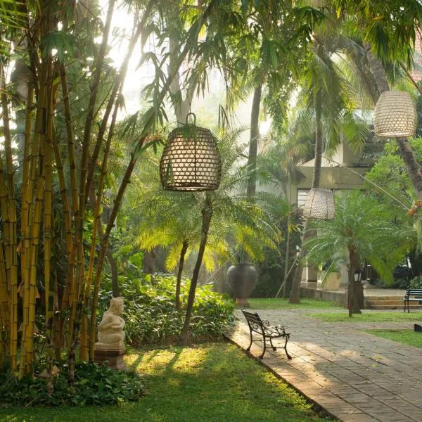 泗水城地球度假村，位于泗水的酒店