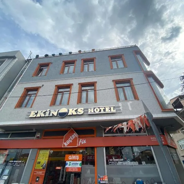 Ekinoks Hotel，位于Yıldırım的酒店