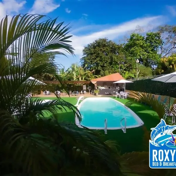 Roxy's Bed & Breakfast，位于Isla Torta的酒店