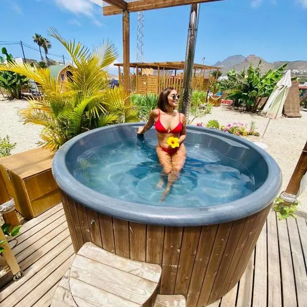 Alisios HOT TUB sauna piscina y naturaleza，位于Buzanada的酒店
