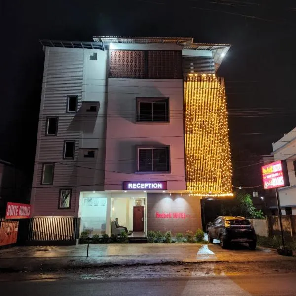 Redbell Kotakkal，位于Kottakkal的酒店