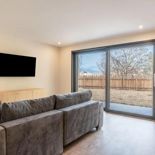 Villa Lara Föhre，位于卡斯特尔罗托的酒店