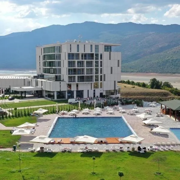 Hotel Lakeside，位于Dragash的酒店