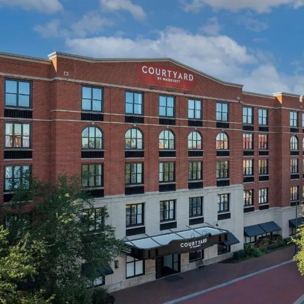 Courtyard by Marriott Savannah Downtown - Historic District，位于萨凡纳的酒店