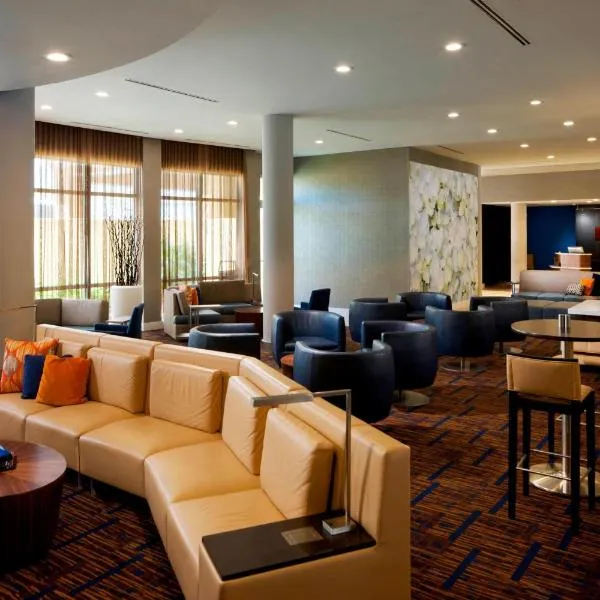 迈阿密戴德兰万怡酒店，位于迈阿密的酒店