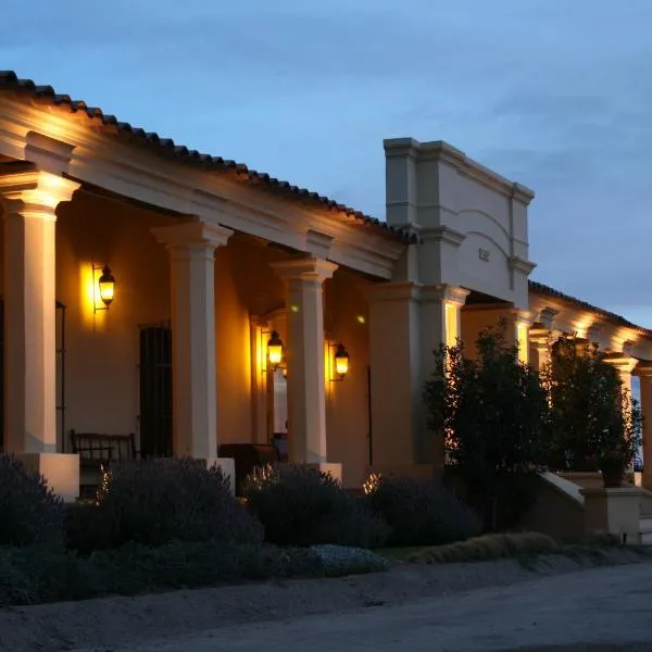 阿塔拉鲁那精品酒店&Spa，位于Tolombón的酒店