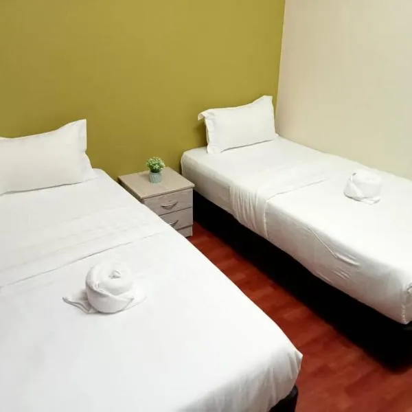 Aeropod Hostel Economy Twin Room，位于Kapayan的酒店