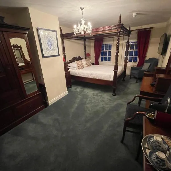 The Portaferry Hotel，位于Kirkistown的酒店