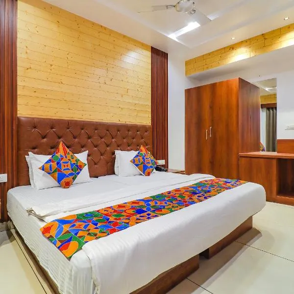 FabHotel Grand Arya，位于Bikram的酒店