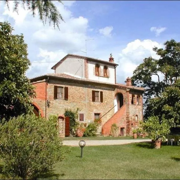 Agriturismo Podere Caggiolo - Swimming Pool & Air Conditioning，位于Marciano的酒店