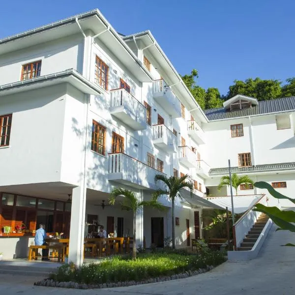 山顶精品酒店，位于塞尔夫岛的酒店