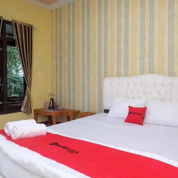RedDoorz Syariah near Gardu Pandang Dieng，位于Kejajar的酒店