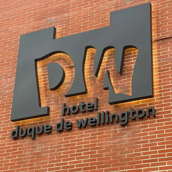 杜克德惠灵顿酒店，位于维多利亚-加斯特伊兹的酒店