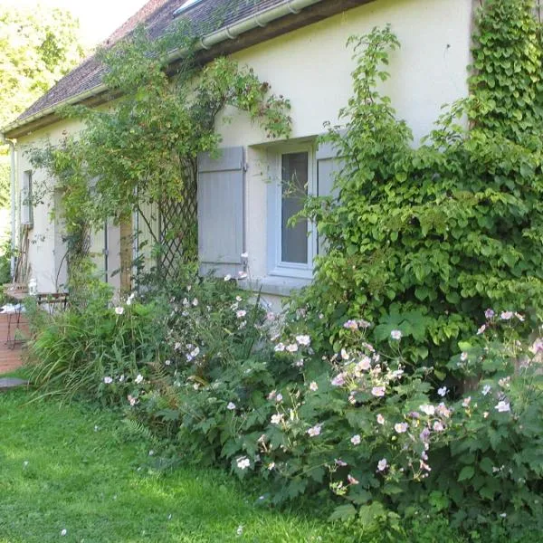 勒布拉姆住宿加早餐旅馆，位于Avilly-Saint-Léonard的酒店