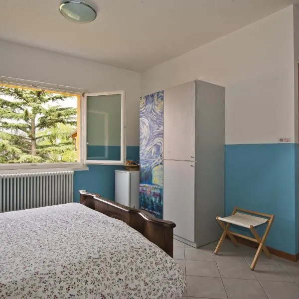 Ostello Residenza Molinatto，位于Oggiono的酒店