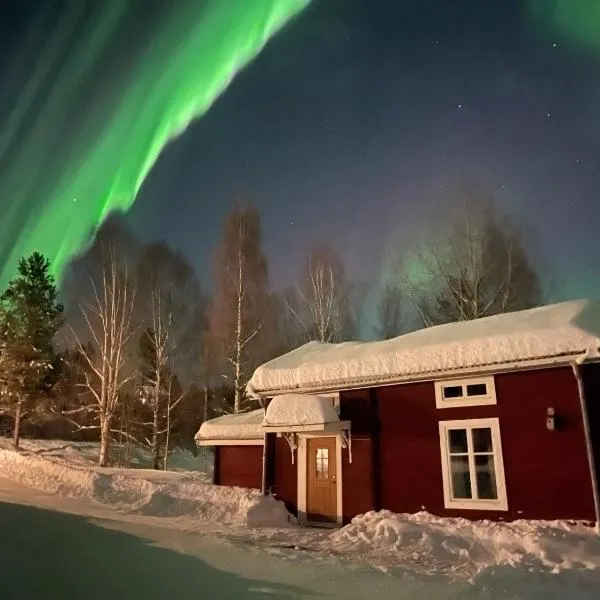 Bogärdan, cozy cabin by the Luleå River，位于哈拉斯的酒店