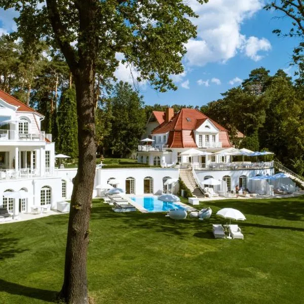 Villa Contessa - Luxury Spa Hotels，位于Reichenwalde的酒店