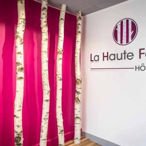 Logis hôtel restaurant la Haute Forêt，位于Monnières的酒店