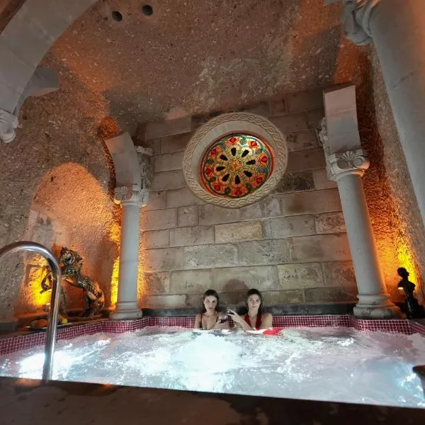 Pegas Cave Suites，位于于尔居普的酒店