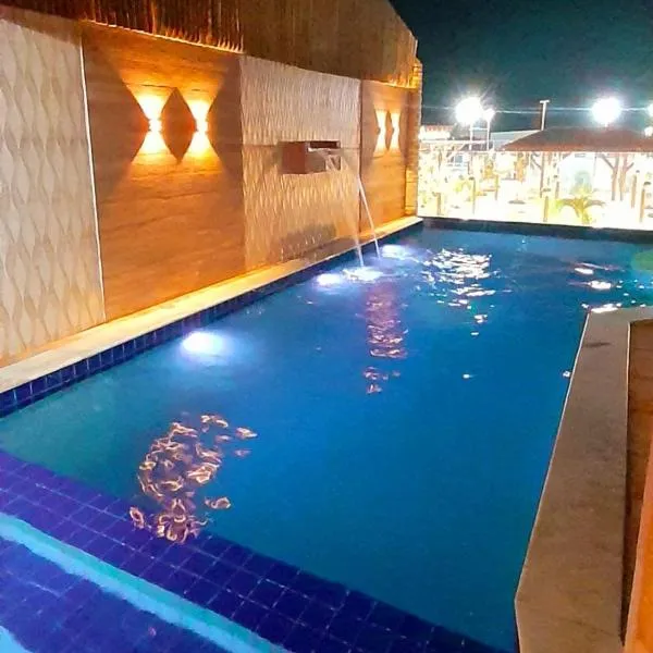 纬度旅馆，位于Quixaba的酒店