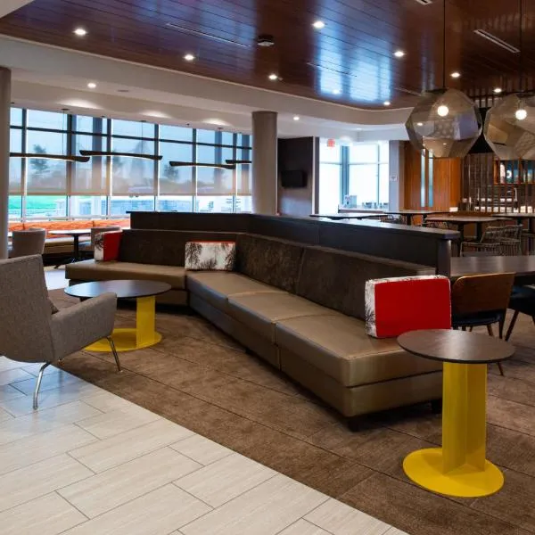 SpringHill Suites by Marriott Kansas City Northeast，位于堪萨斯城的酒店