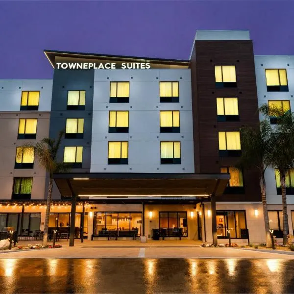 TownePlace Suites Irvine Lake Forest，位于森林湖的酒店