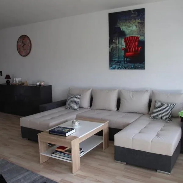 Gästewohnung Pakulies，位于魏因海姆的酒店