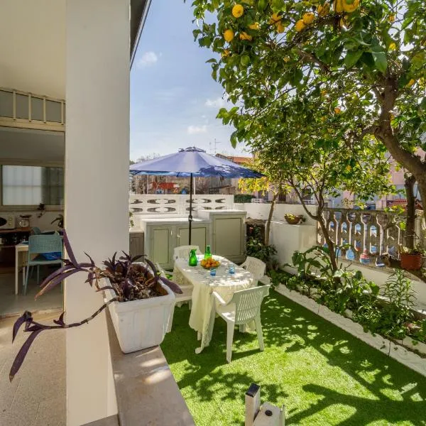 Monolocale Gio，位于卡尔博尼亚的酒店