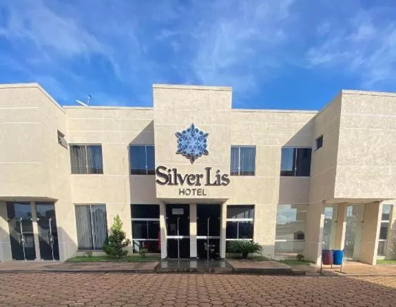 Silver Lis Hotel，位于Acailandia的酒店