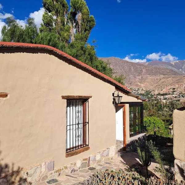 Casa en Tilcara con hermosa galería，位于蒂尔卡拉的酒店