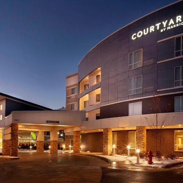 Courtyard by Marriott St. Louis West County，位于夫隆特纳克的酒店