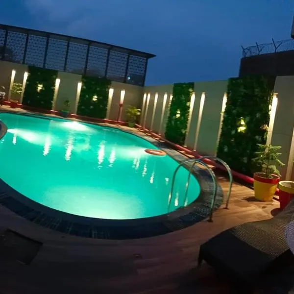 Surasena Regal Vista Agra，位于阿格拉的酒店