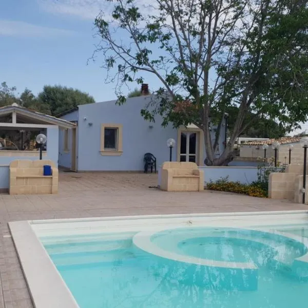 Villa Giasi，位于弗洛里迪亚的酒店